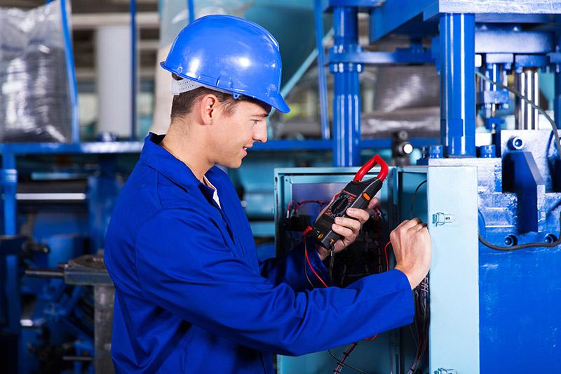 Techniciens de maintenance